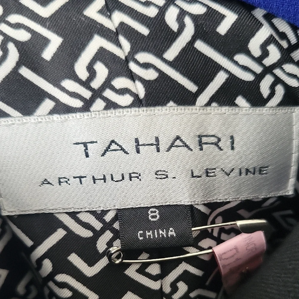 Tahari Vibrant Royal Blue Tailored Blazer - Picture 2 of 5